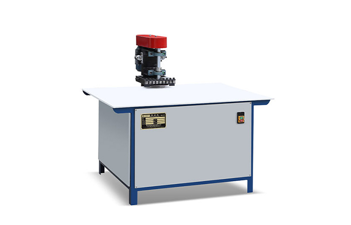 Plastic Cutting Machine